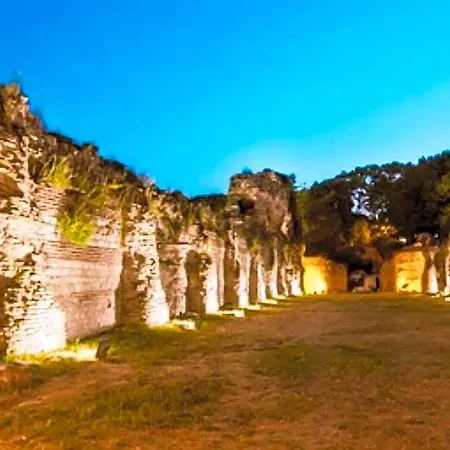 Acropolis 2* Warna