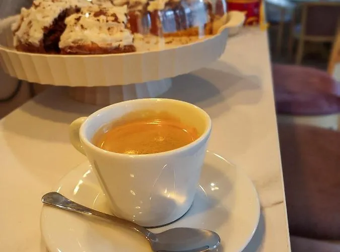 Hotel Acropolis Varna